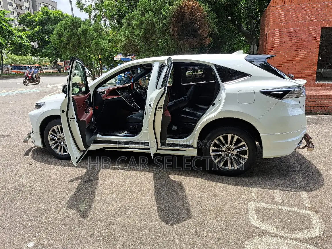 Toyota Harrier Progress Metal Leather 2016 White