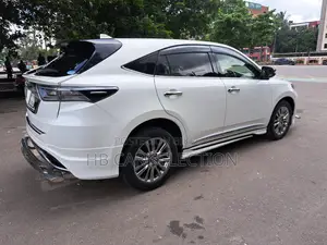 Toyota Harrier Progress Metal Leather 2016 White