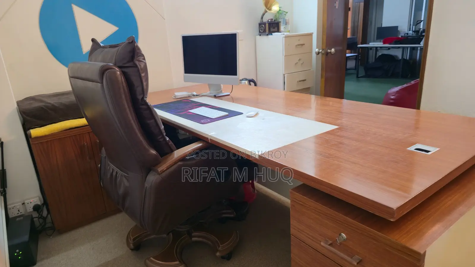 CEO Table Premium Hatil Style