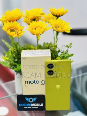Motorola Moto G85 256 GB Yellow