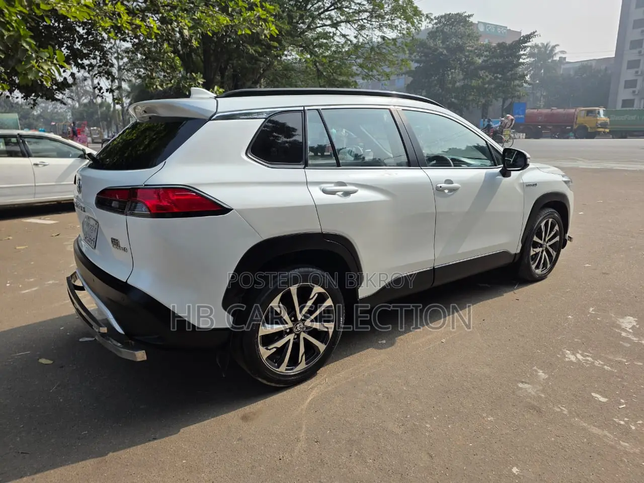 Toyota Corolla Cross 1.8 Hybrid AWD 2021 Pearl