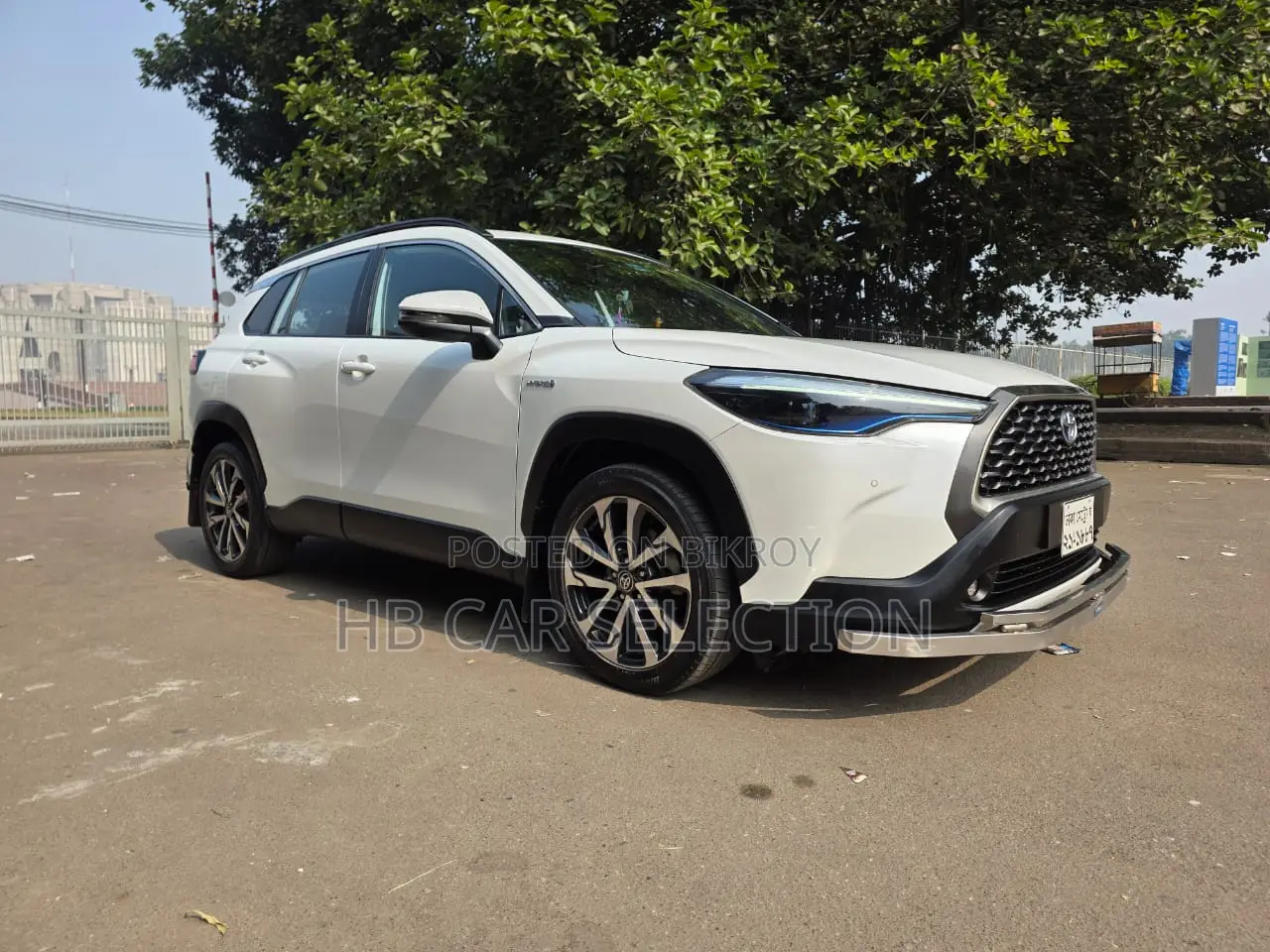 Toyota Corolla Cross 1.8 Hybrid AWD 2021 Pearl