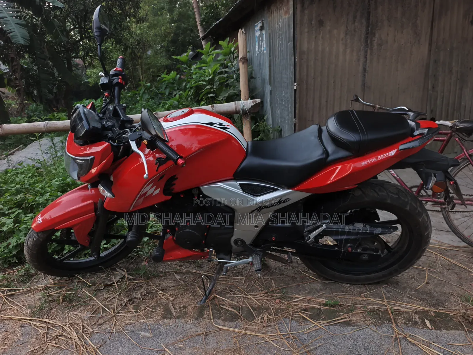 TVS Apache RTR 160 4V 2020 Red