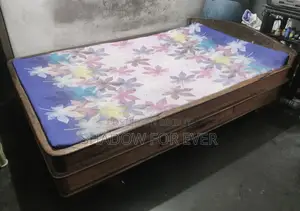 Used Box Bed