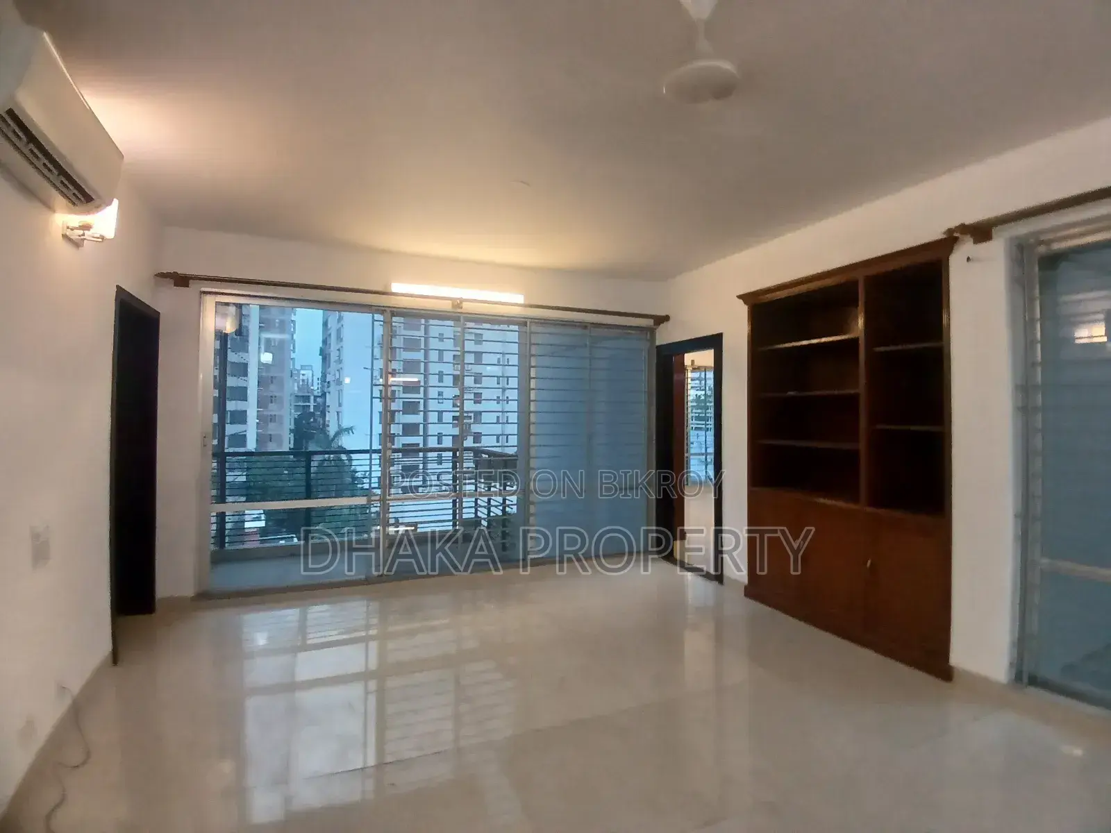 4-bedroom Apartment in Abc, Gulshan for rent