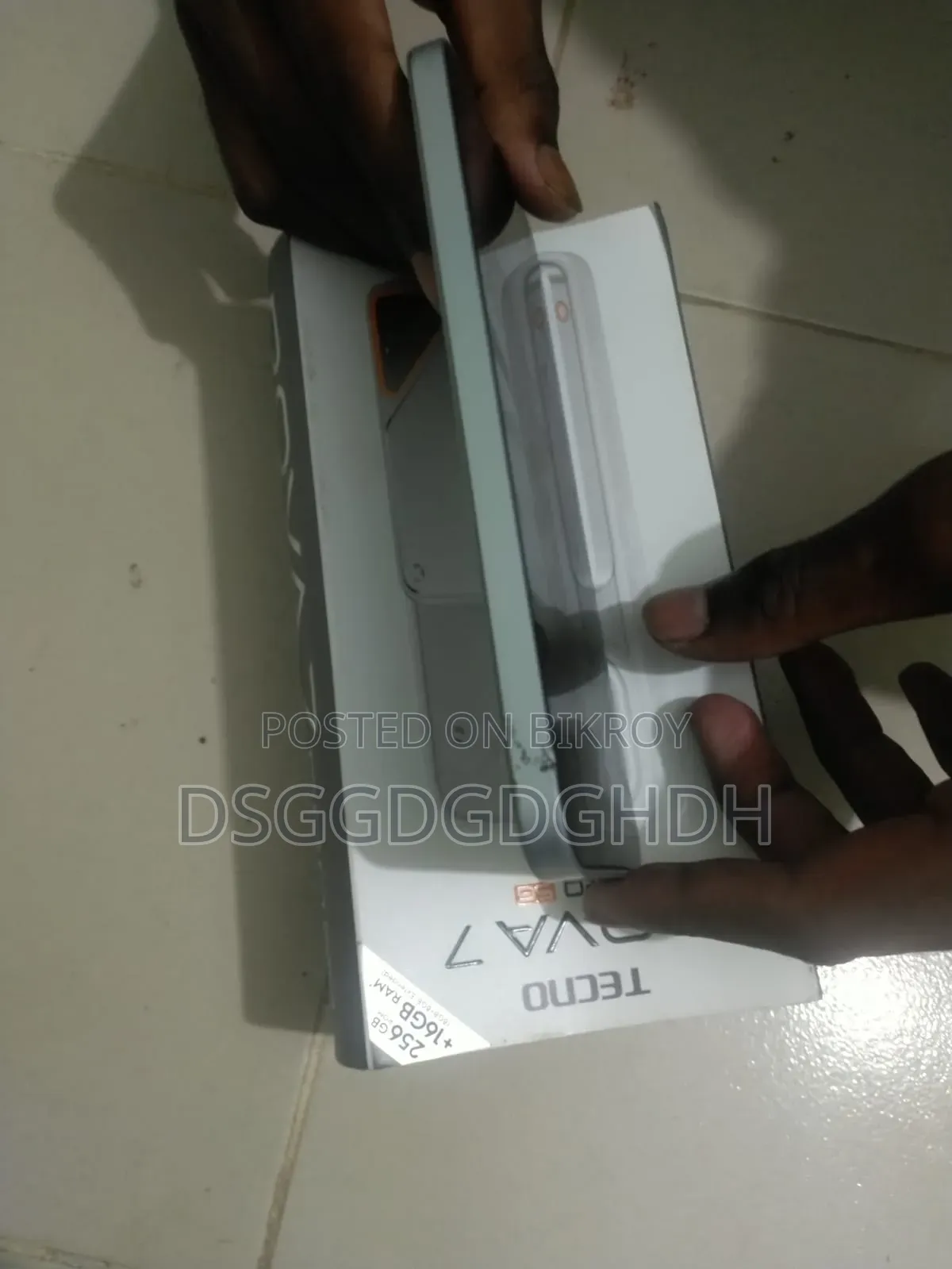 New Tecno Pova 7 Pro 5G 256 GB White