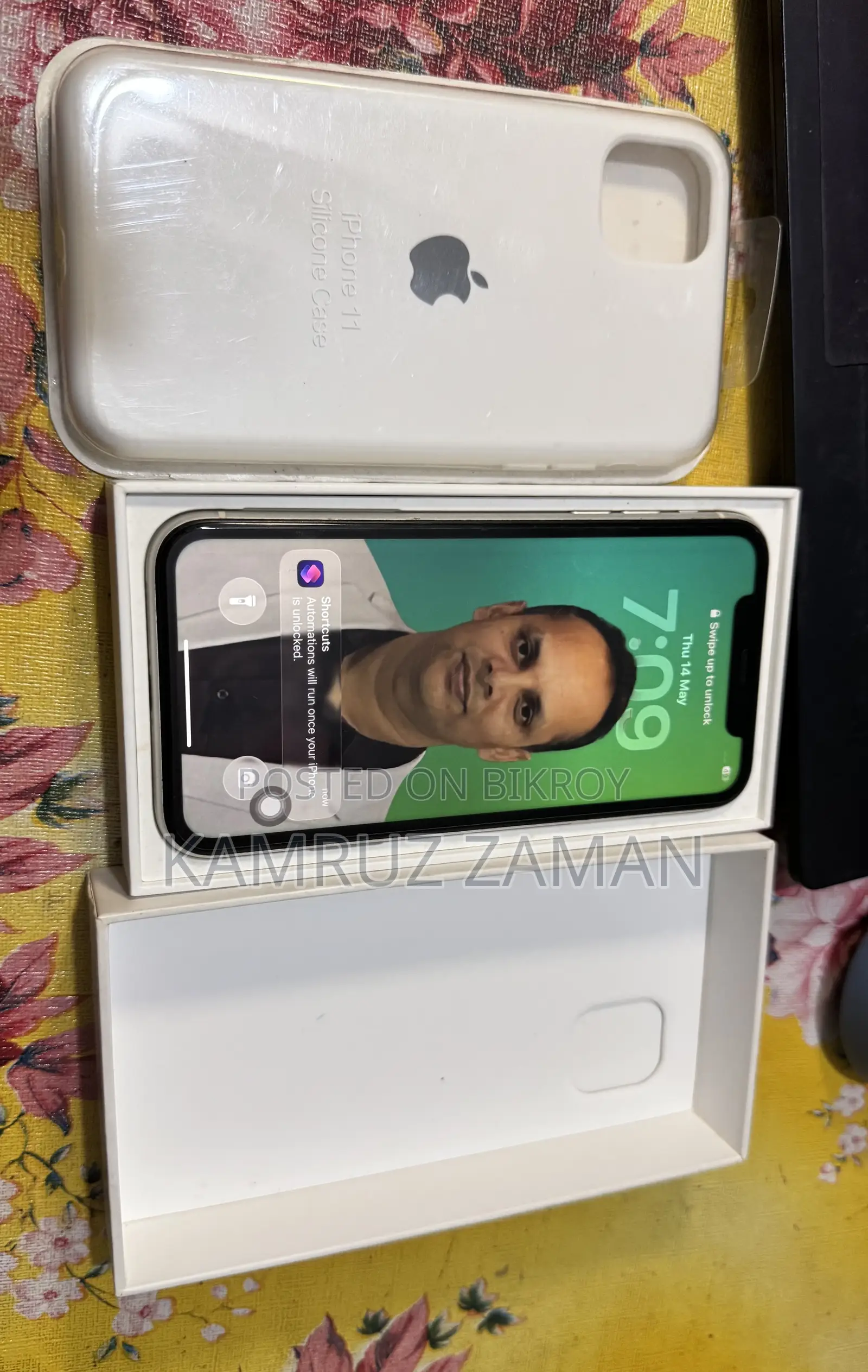 Apple iPhone 11 128 GB White