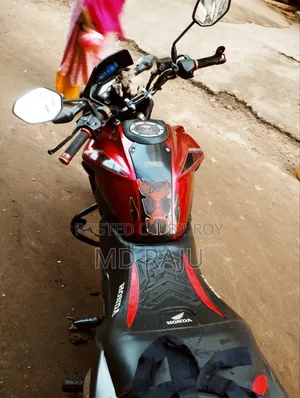 Honda 2022 Red