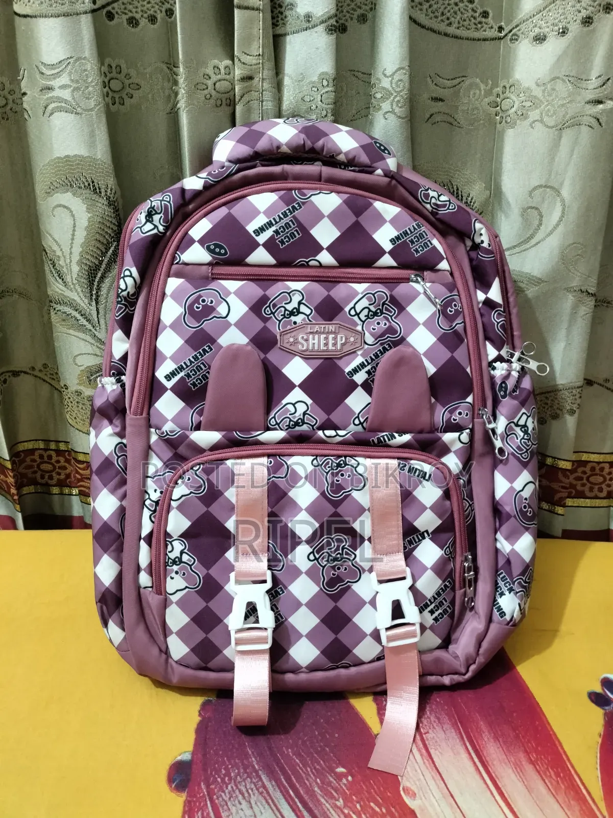 School Bag. Wholesale Price.