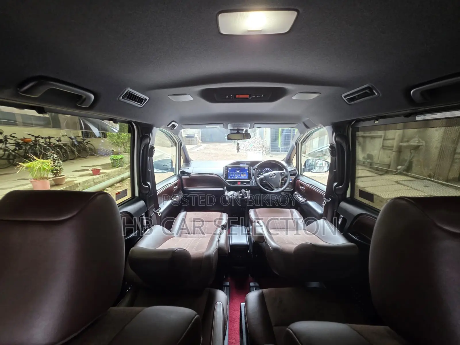 Toyota Esquire 2.0 FWD (8 Seater) 2019 Pearl