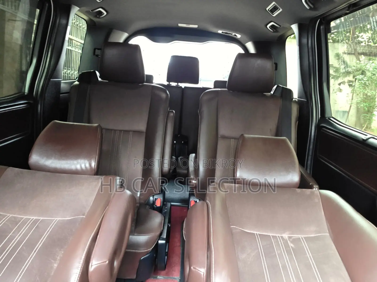 Toyota Esquire 2.0 FWD (8 Seater) 2019 Pearl