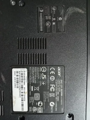 Laptop Acer Aspire E1-572 8GB Intel Core I5 HDD 750GB