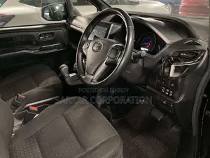 Toyota Noah 1.8 FWD Hybrid (7 Seater) 2020 Pearl