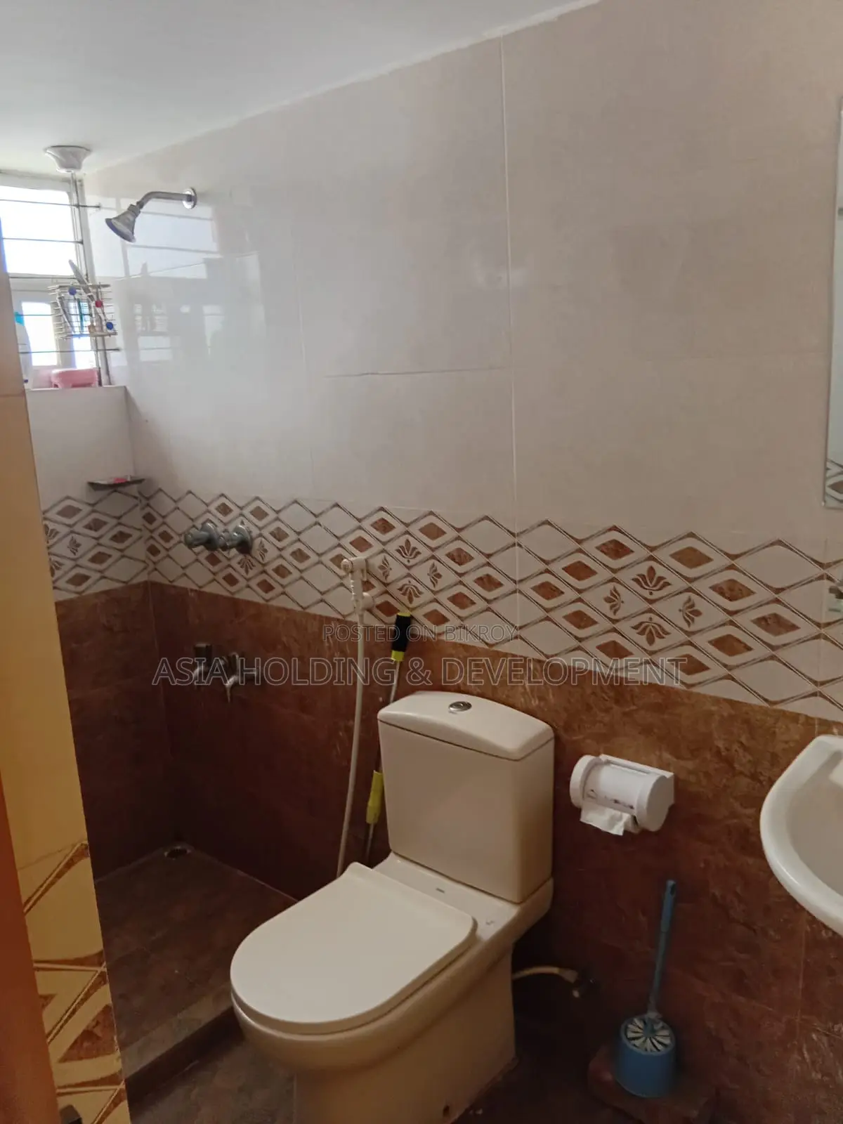 3bdrm Apartment in Basundhara for sale