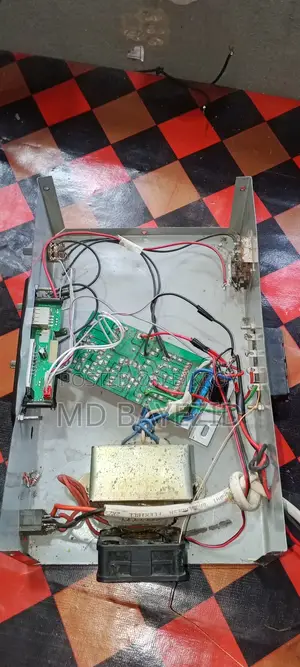 Used Amplifier for Sale | Great Sound | Low Price