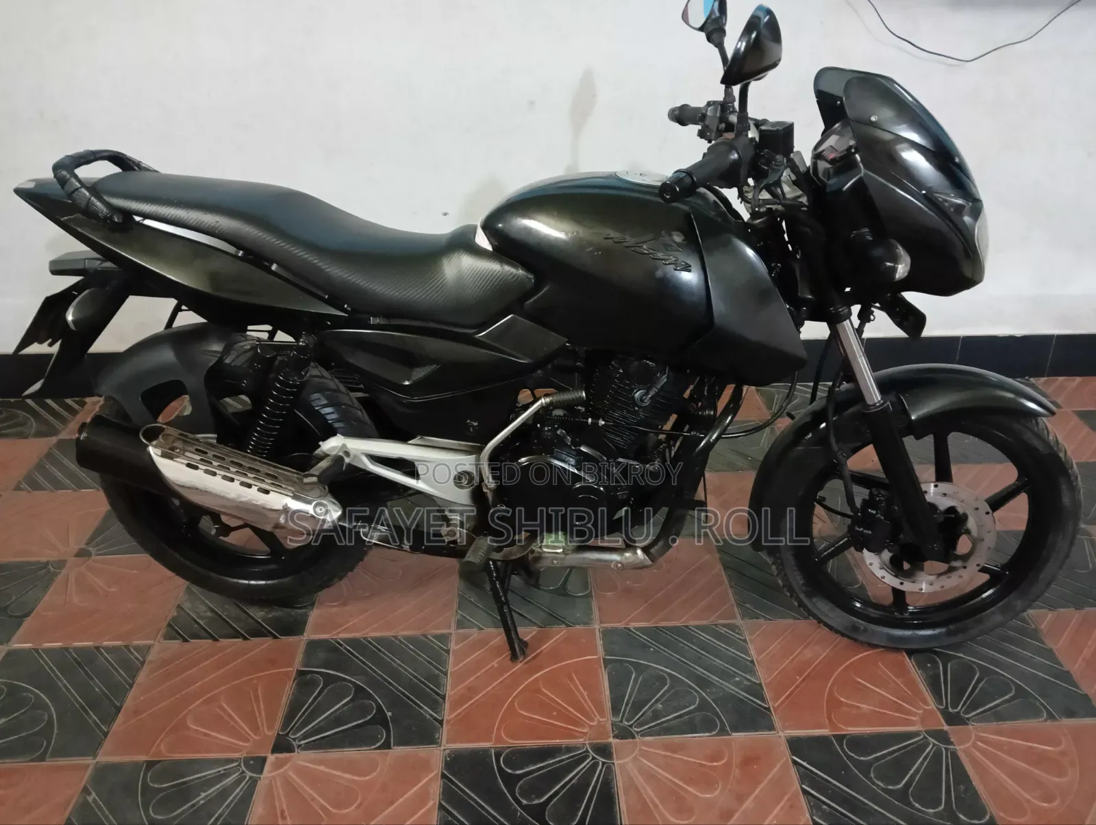 Bajaj Pulsar 150 2012 Black