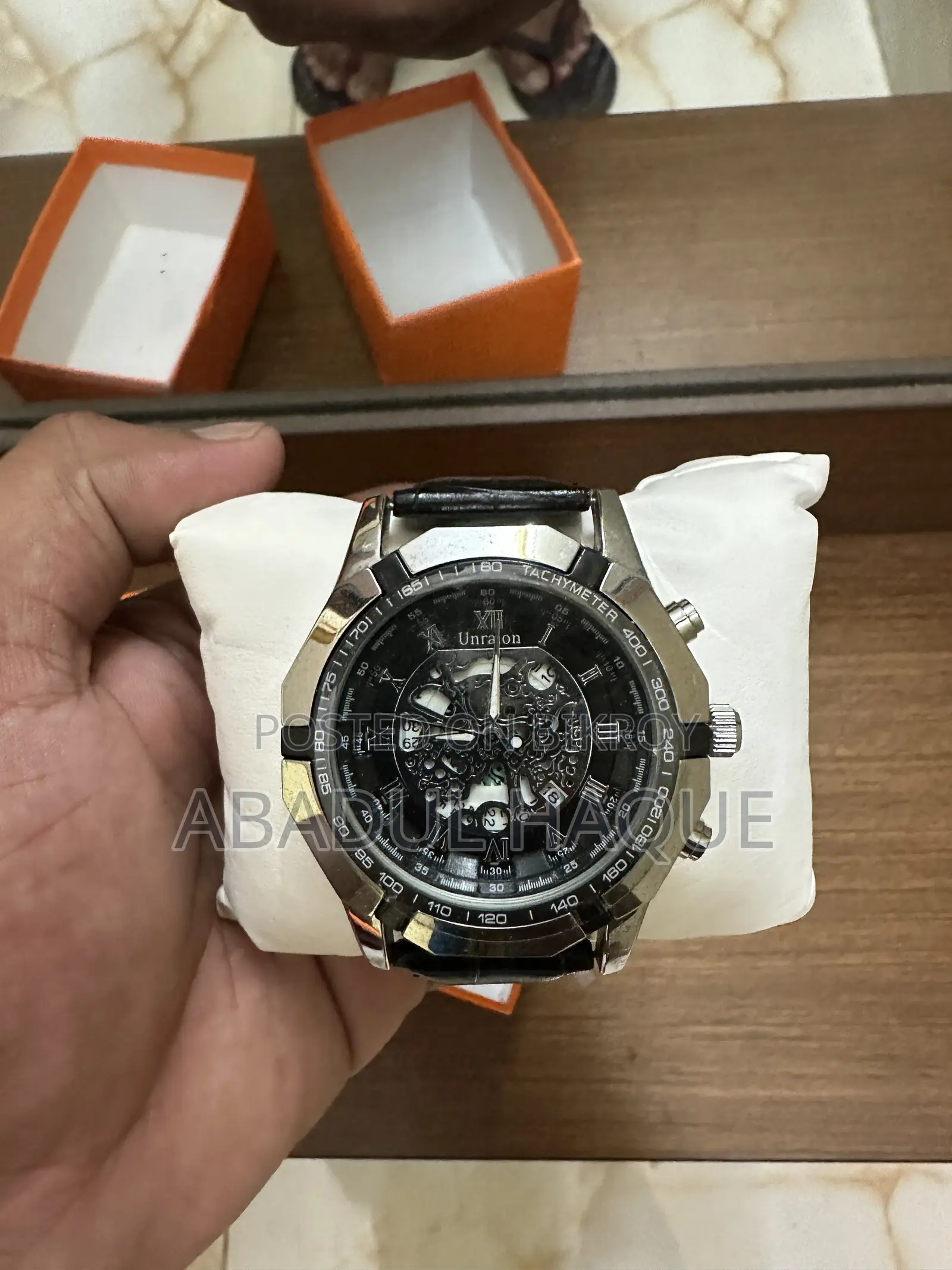 Unraion Wrist Watch