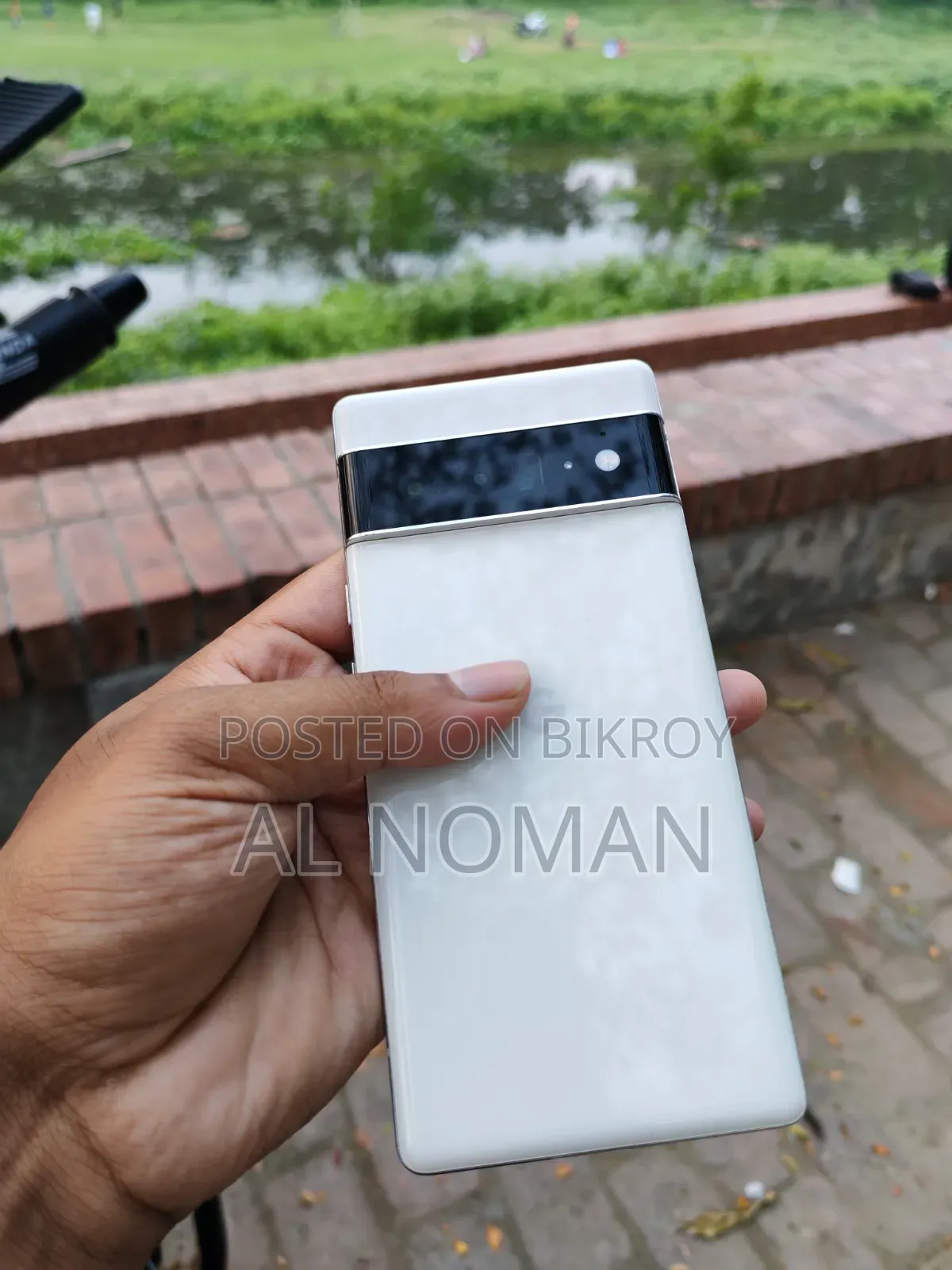 গুগল পিক্সেল ৬ প্রো ১২৮ জিবি হোয়াইট