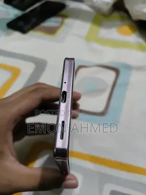 Sharp Aquos R6 128 GB Purple