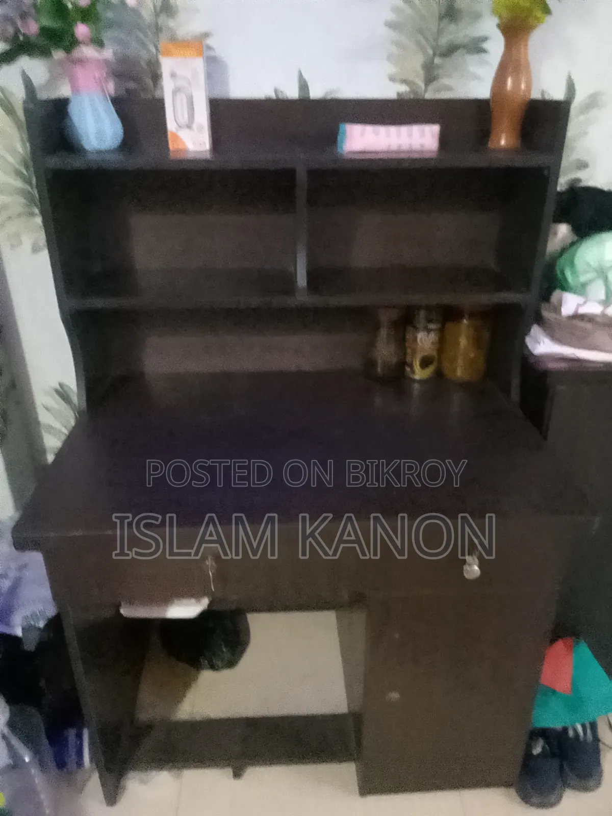 ছোফা,পড়ার টেবিল