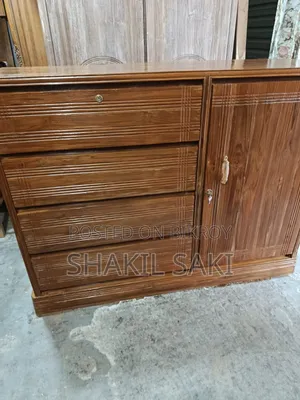 সেগুন কাঠের ওয়ারড্রোব