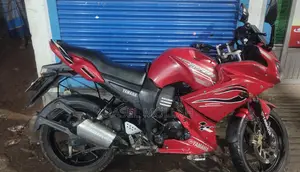 Yamaha 2014 Red