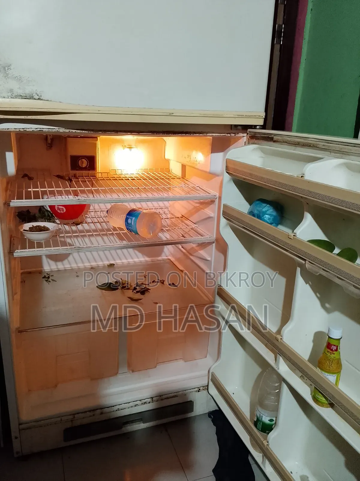 5.9-inch Fridge