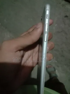 Apple iPhone 6 64 GB