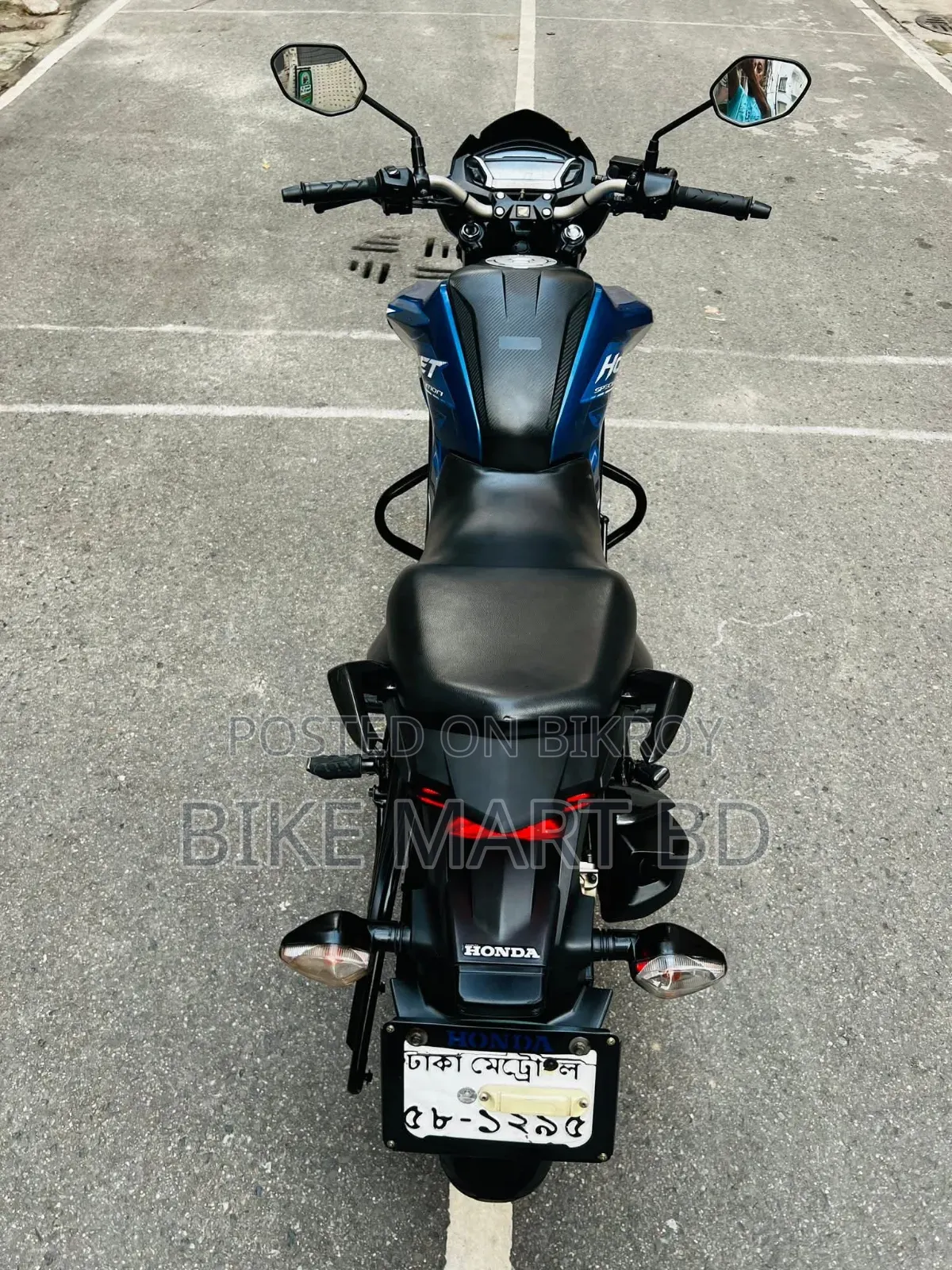 Honda Hornet 2022 Blue