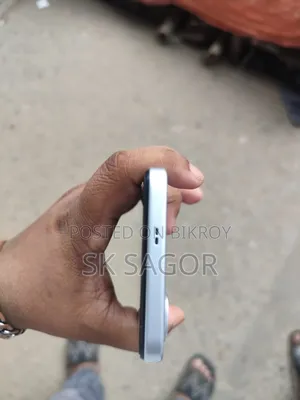 Infinix Smart 10 64 GB Silver