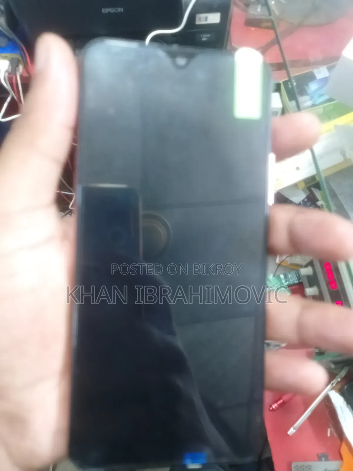 New Vivo Y17 128 GB Blue