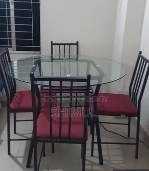 স্টিল ফ্রেমের চার সিটের ডাইনিং টেবিল ও চেয়ার