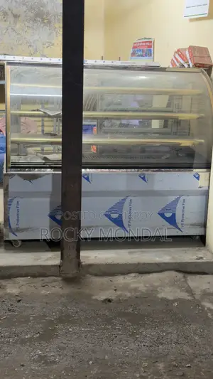 Display Fridge for Sweets and Birthday Cakes
