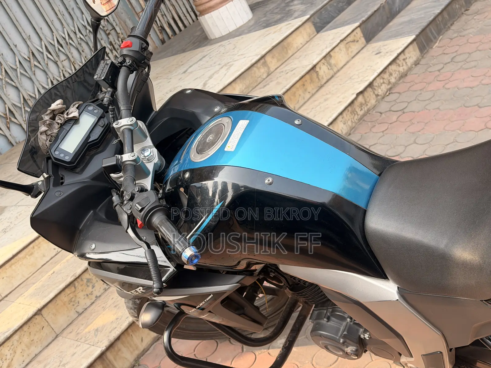 Yamaha 2020 Black