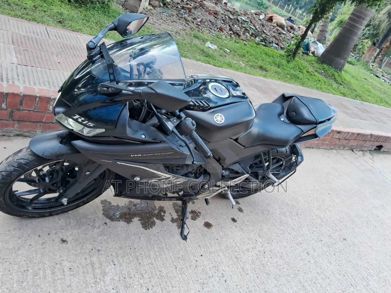 Yamaha R15 V3 2024 Black