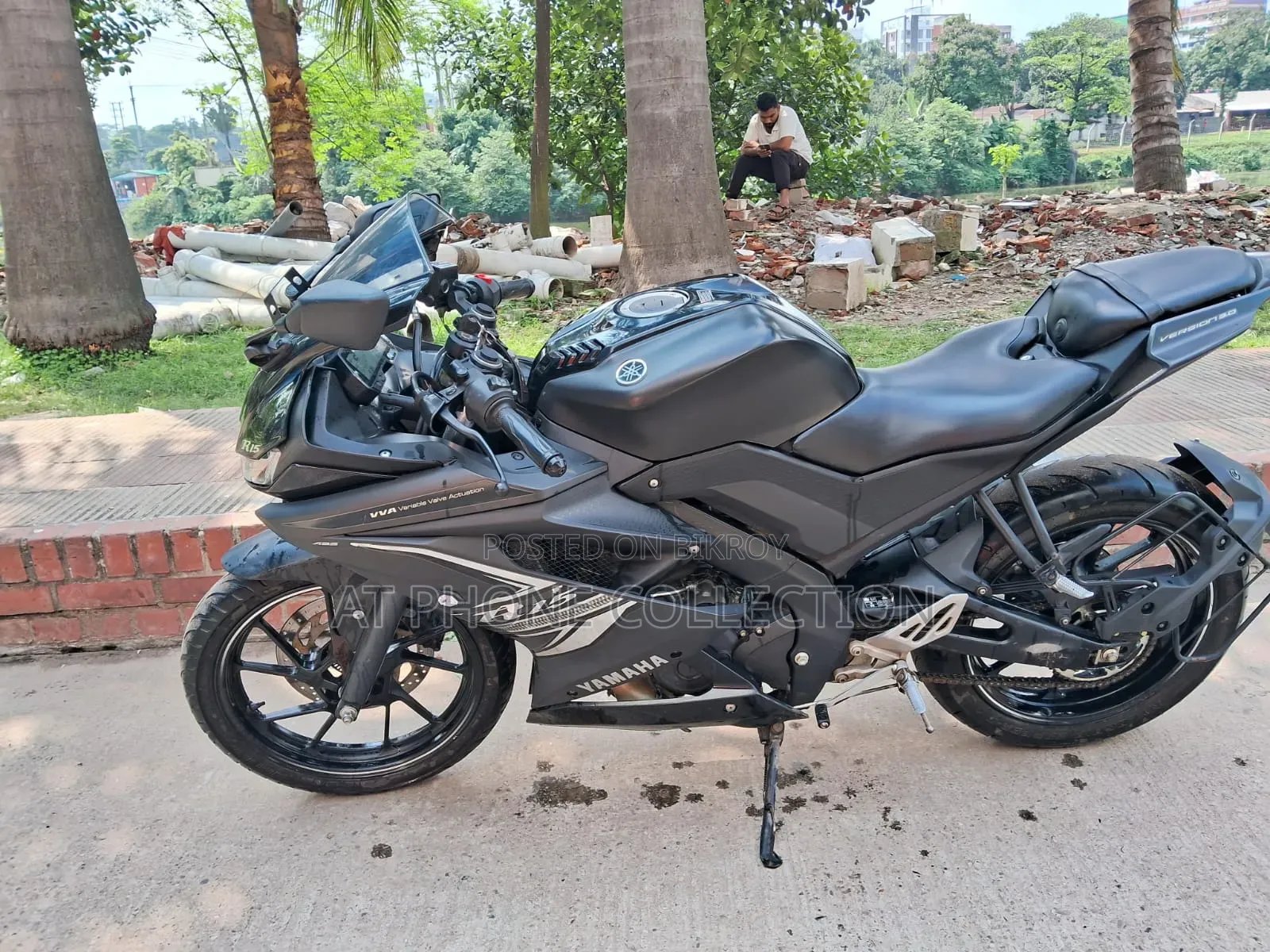 Yamaha R15 V3 2024 Black