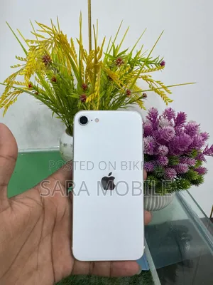 Apple iPhone SE (2022) 64 GB White