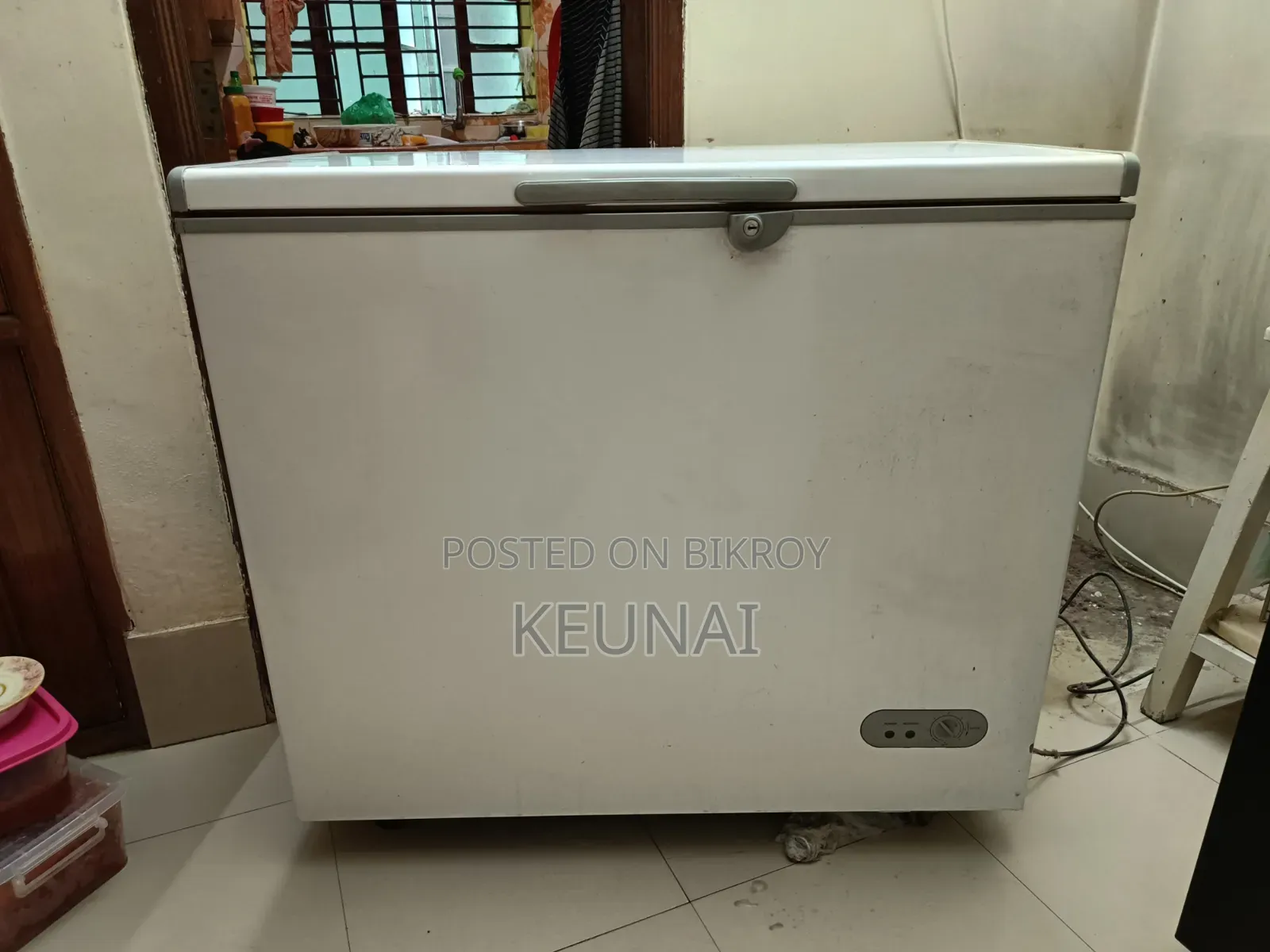 Deep Fridge With Stabilizer