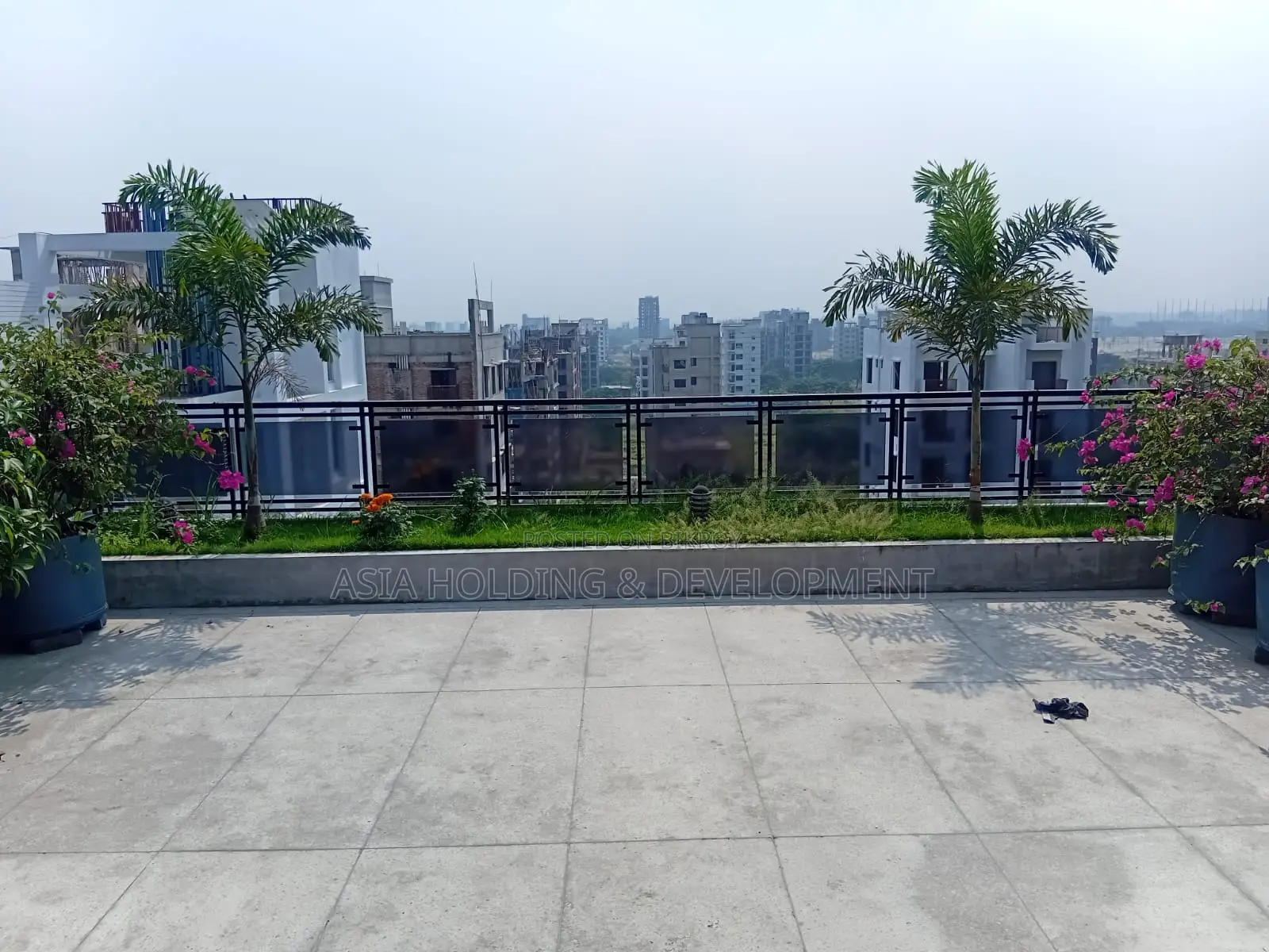 3bdrm Apartment in Basundhara for Sale