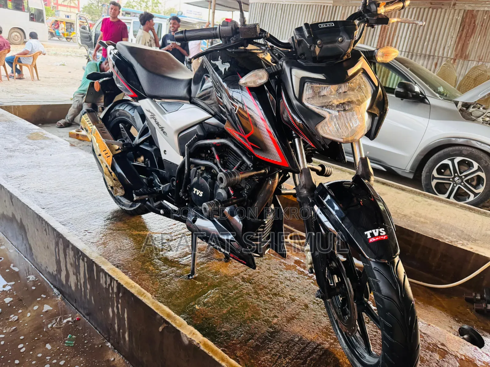 TVS Apache 160 4V 2021 Black