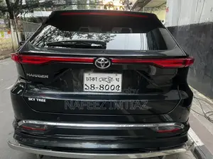 টয়োটা হ্যারিয়ার ২.০ ২০২১ কালো