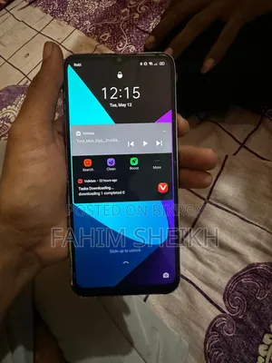 Realme 4 GB Blue