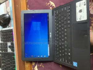 Laptop Asus E203MA 2GB Intel Celeron HDD 500GB