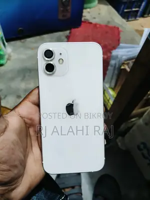 অ্যাপল আইফোন ১২ ৬৪ জিবি হোয়াইট