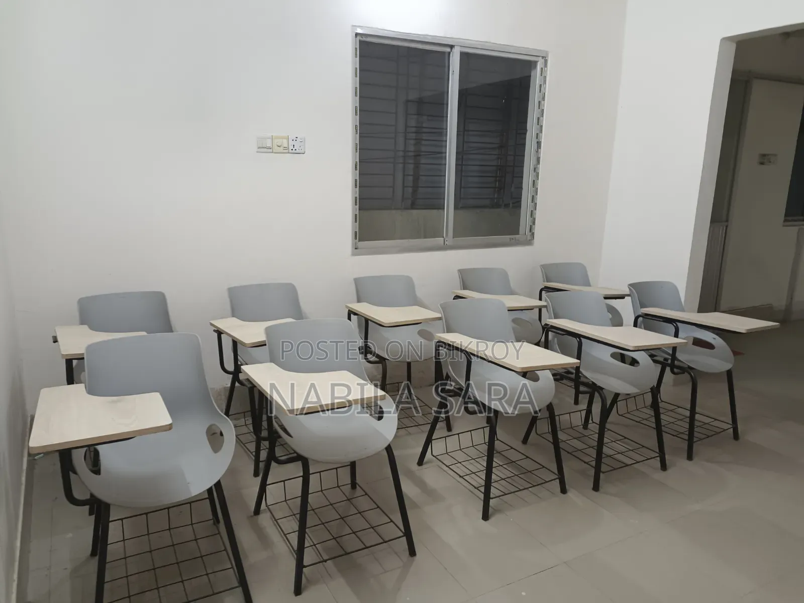 Training/Classroom Chair With Writing Pad