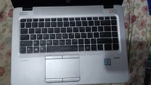 Laptop HP 15-Dy1032wm 8GB AMD A8 SSD 500GB