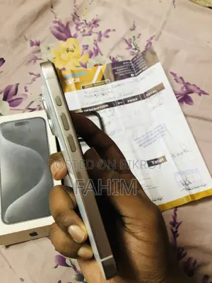 Apple iPhone 15 Pro 128 GB White