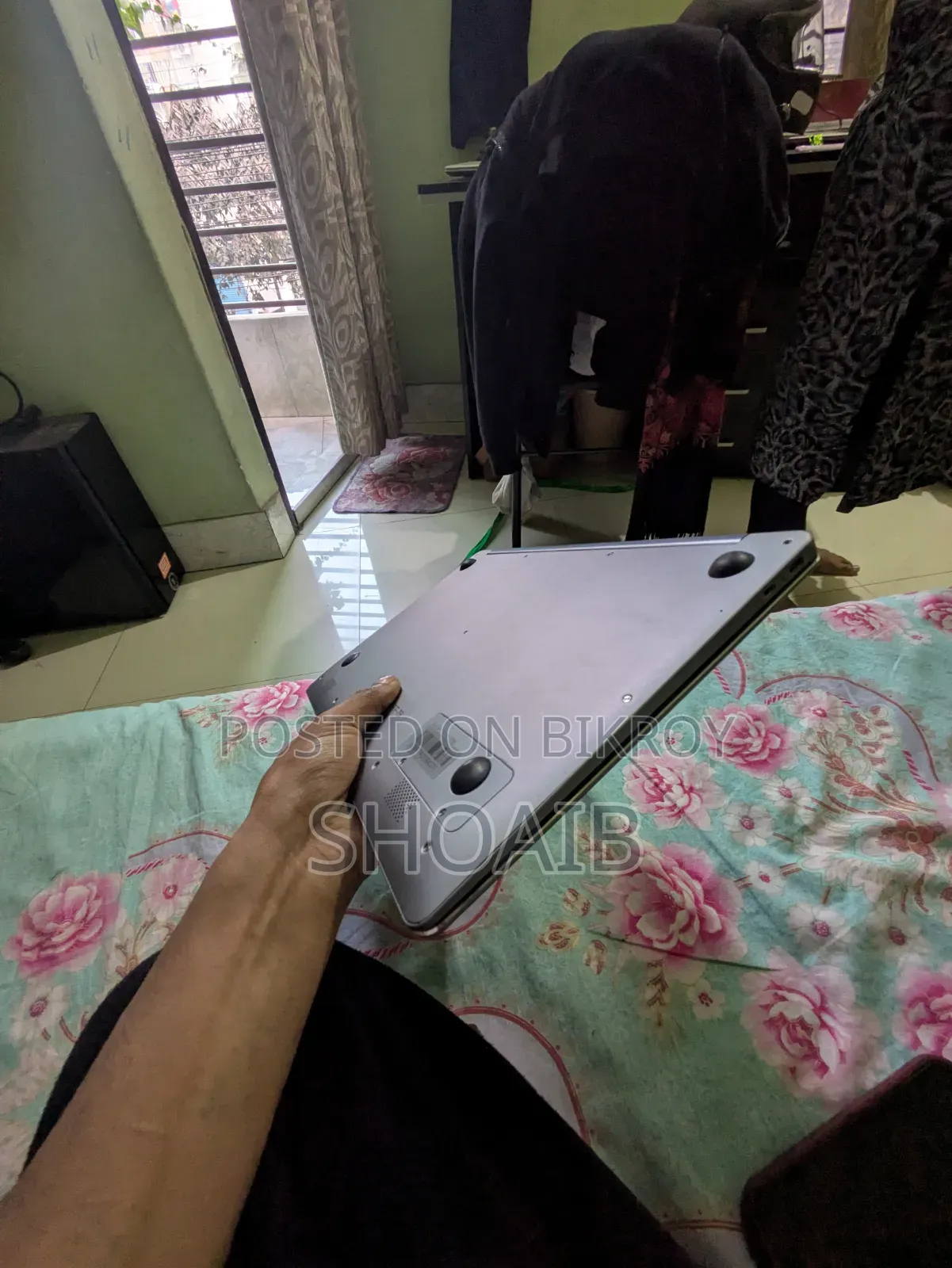 Laptop 8GB Intel SSD 256GB