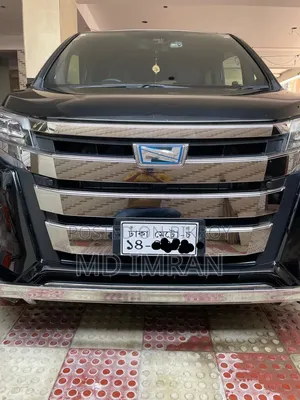 New Toyota Noah 1.8 FWD Hybrid (7 seater) 2020 Black