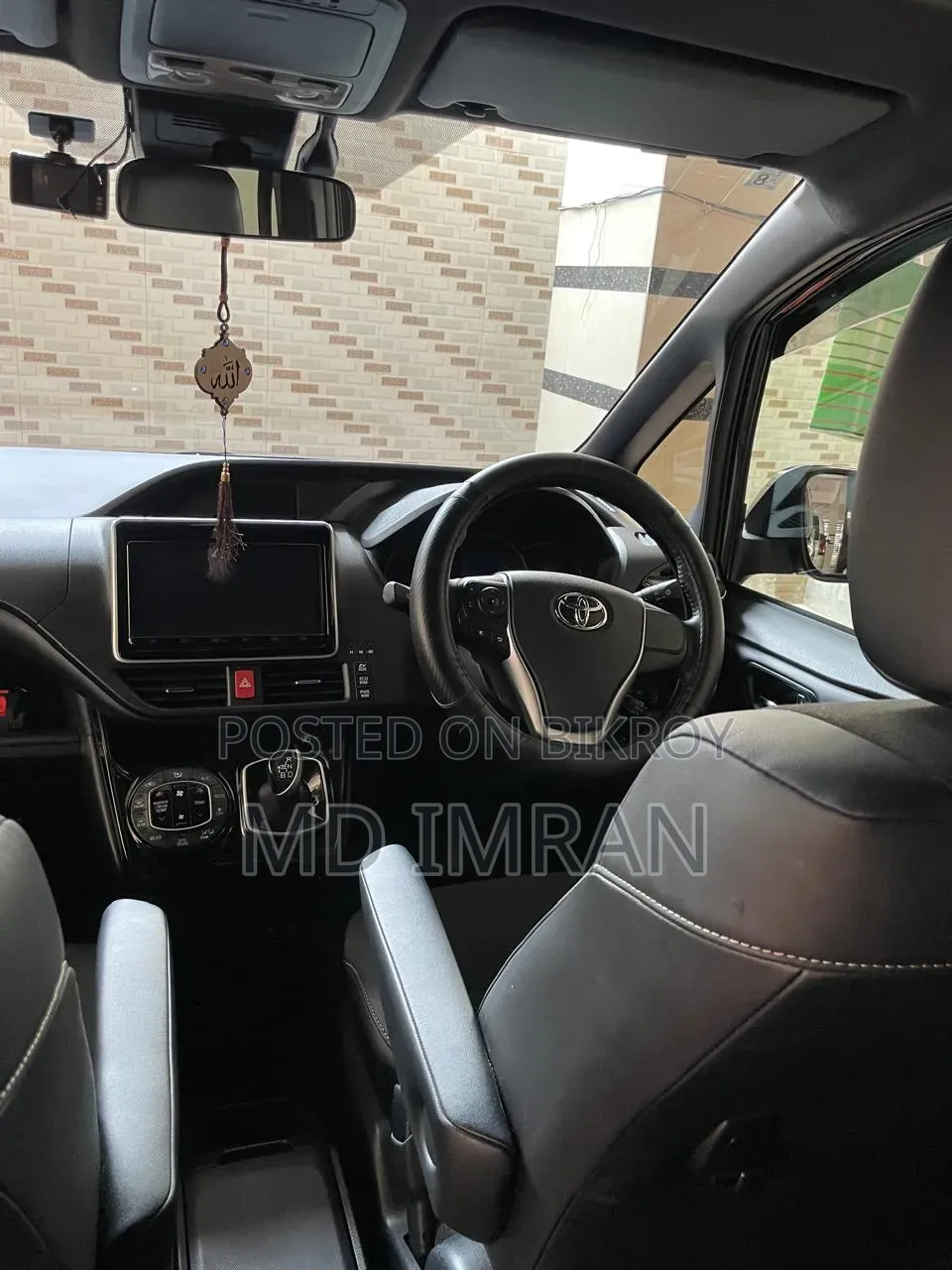New Toyota Noah 1.8 FWD Hybrid (7 seater) 2020 Black